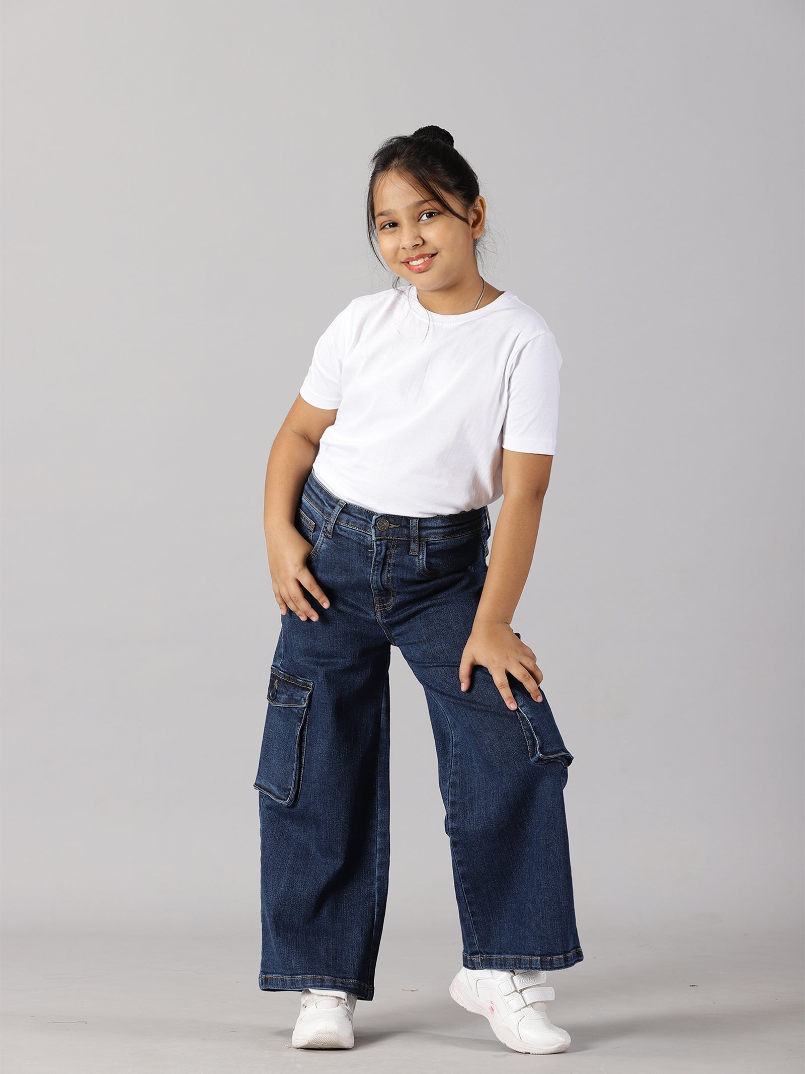 Girls Wide Leg Cargo Jeans pant – Kiddopanti - Main Image
