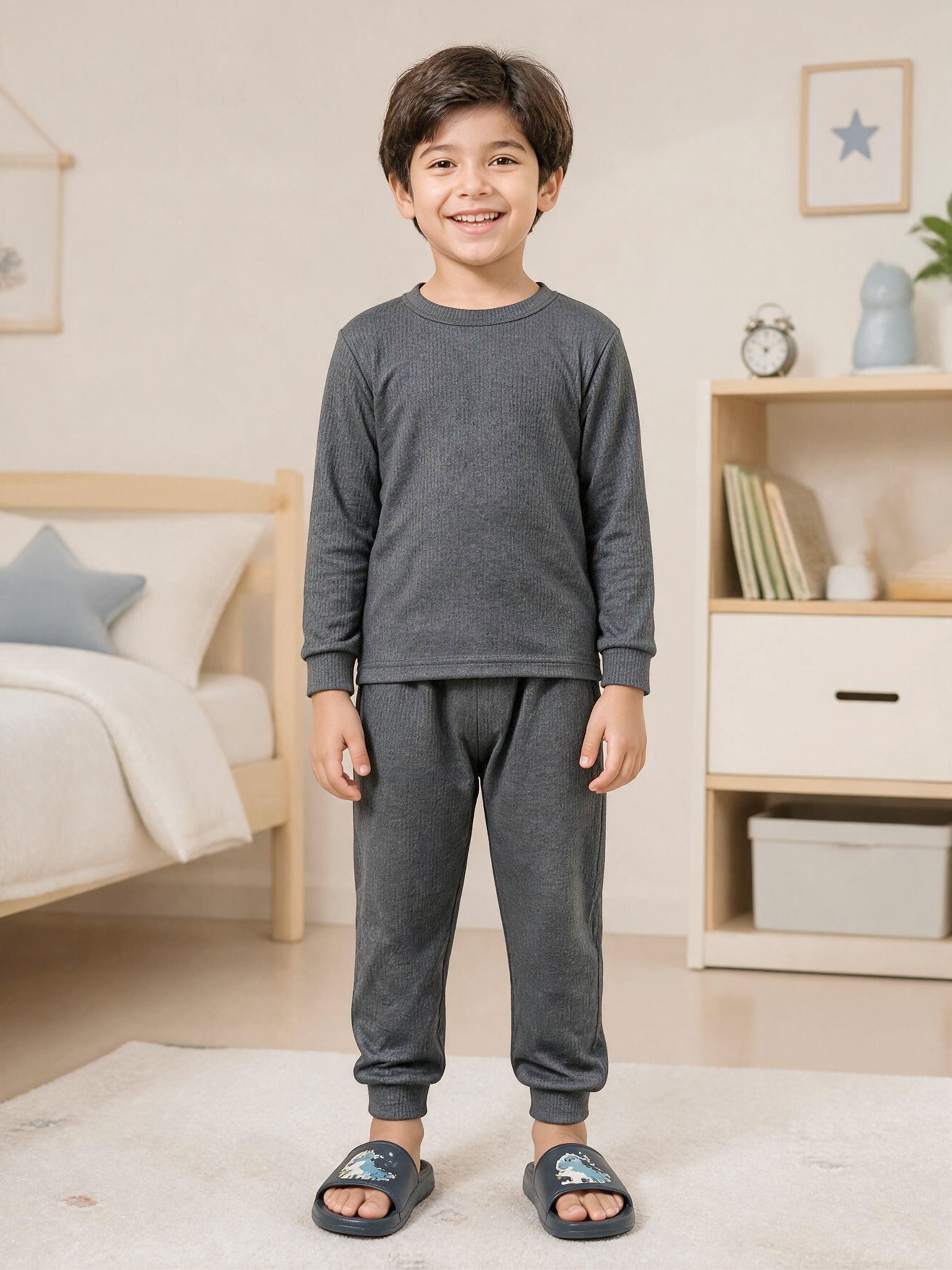 Kiddopantu Boys & Girls Cotton Blend Solid Thermal Tshirt and Thermal Pant Set