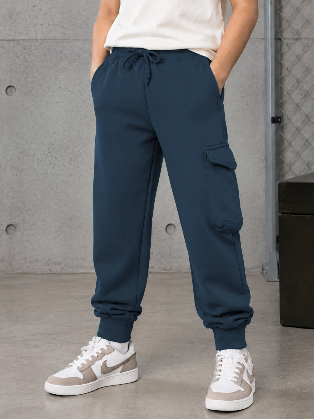 Kiddopanti Boys Cotton Fleece Solid Cargo Joggers Track pant