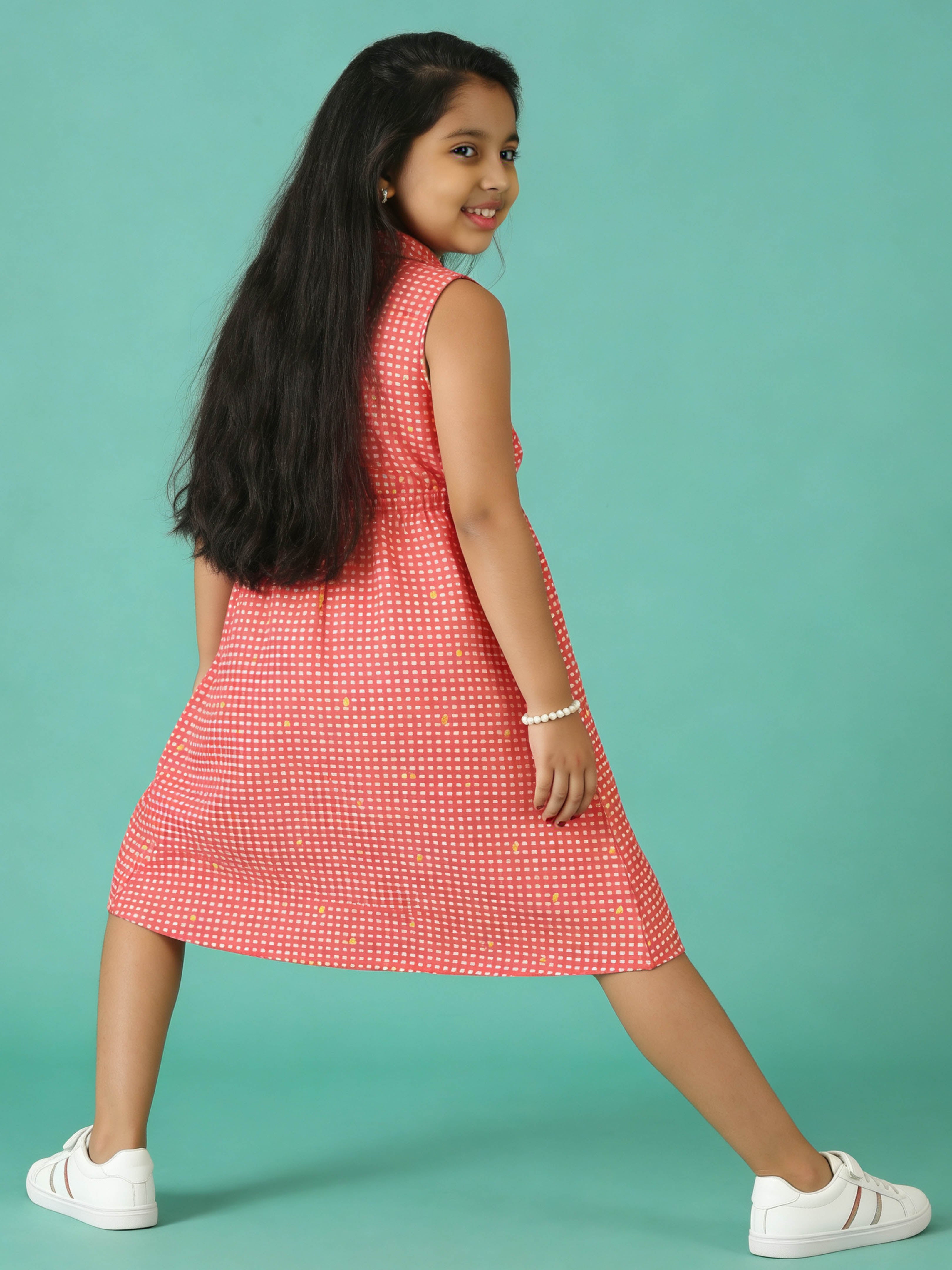 Kiddopanti Girls Cotton Woven Sleeveless Polka Dots Printed Button Up Shirt dress