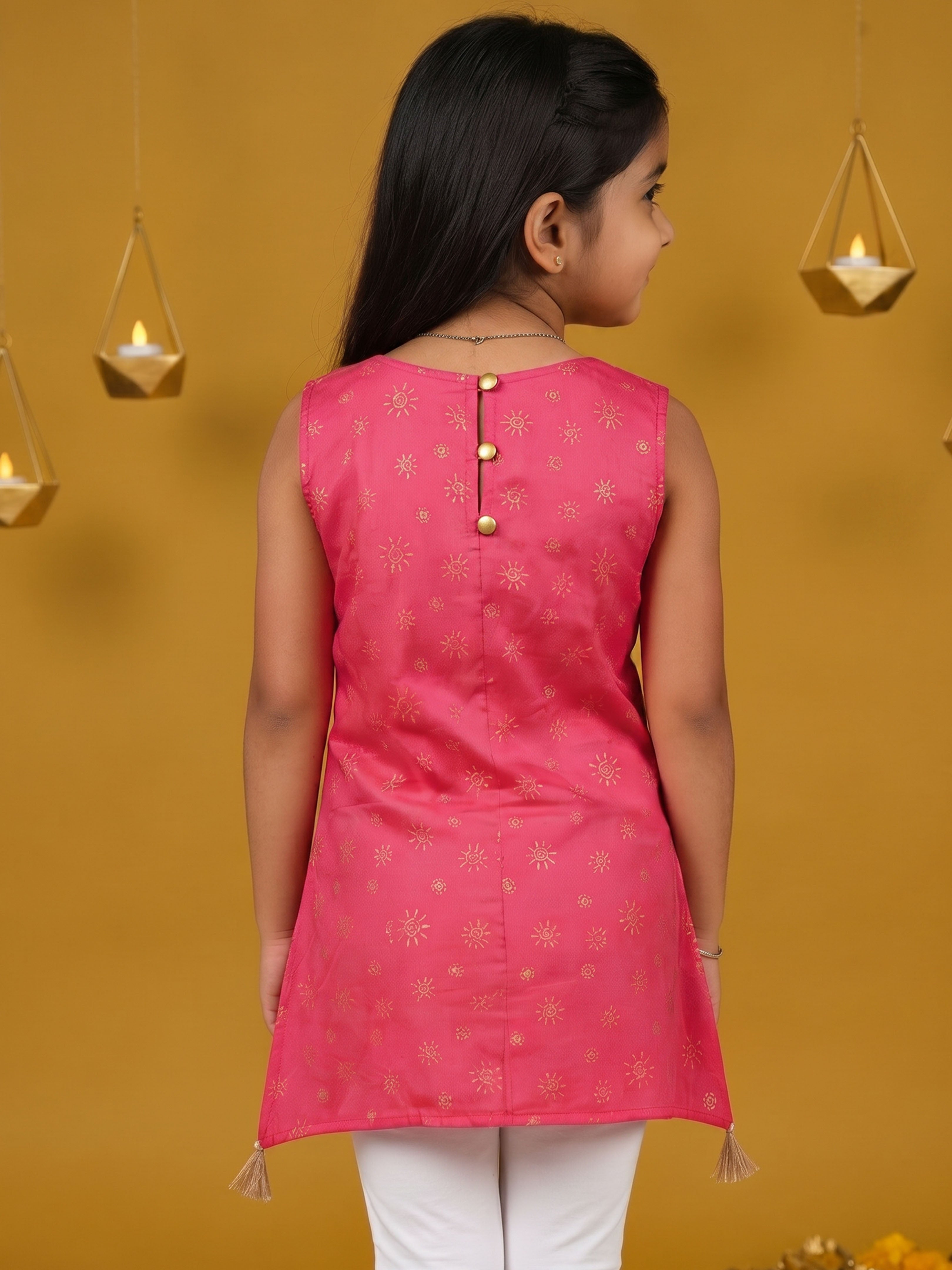 Kiddopanti Girls Rayon Woven Sleeveless Gold foil Printed Short Asymmetric kurta