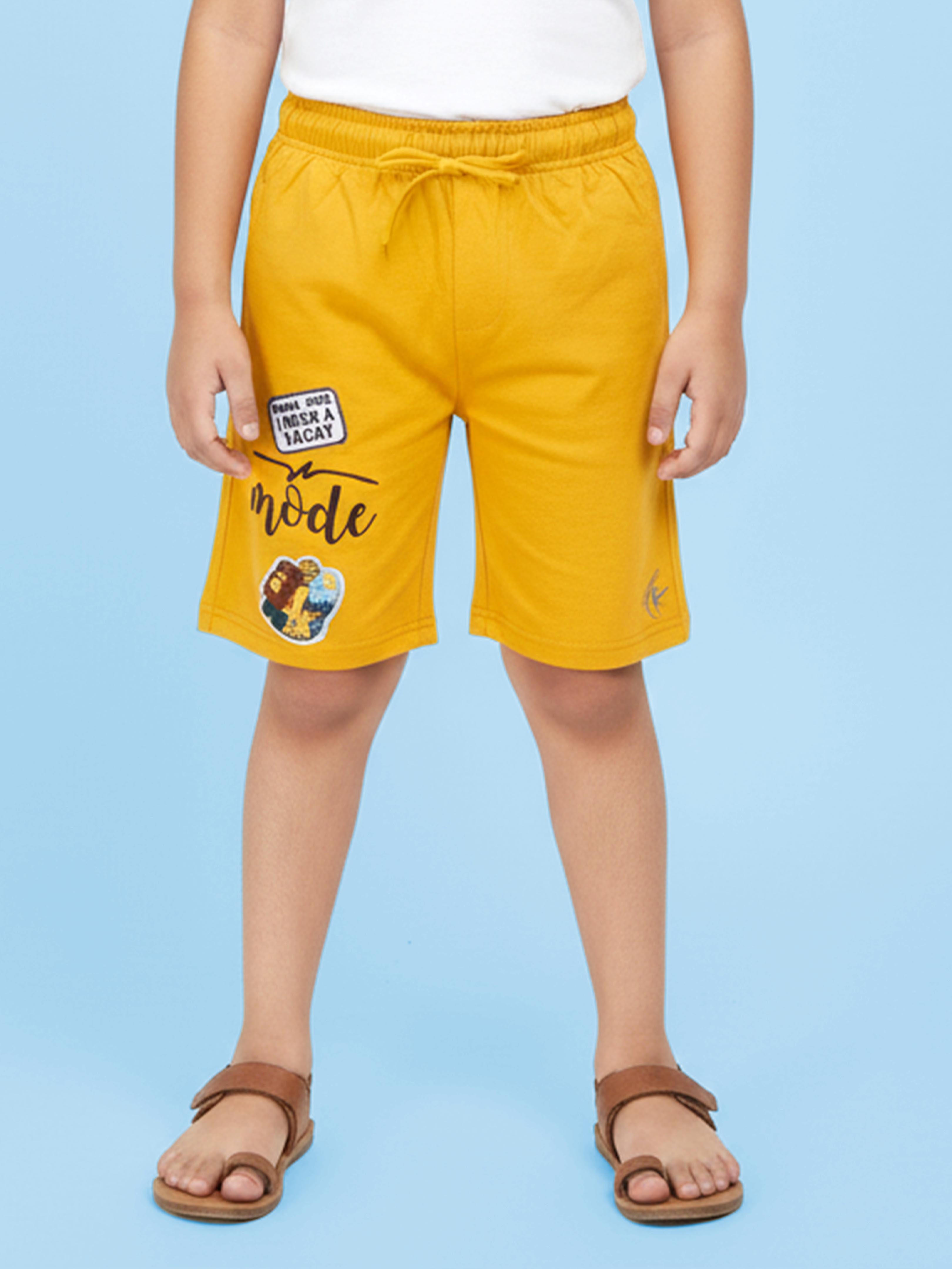 Boys Cotton Knee length Basic Short Print and Badges