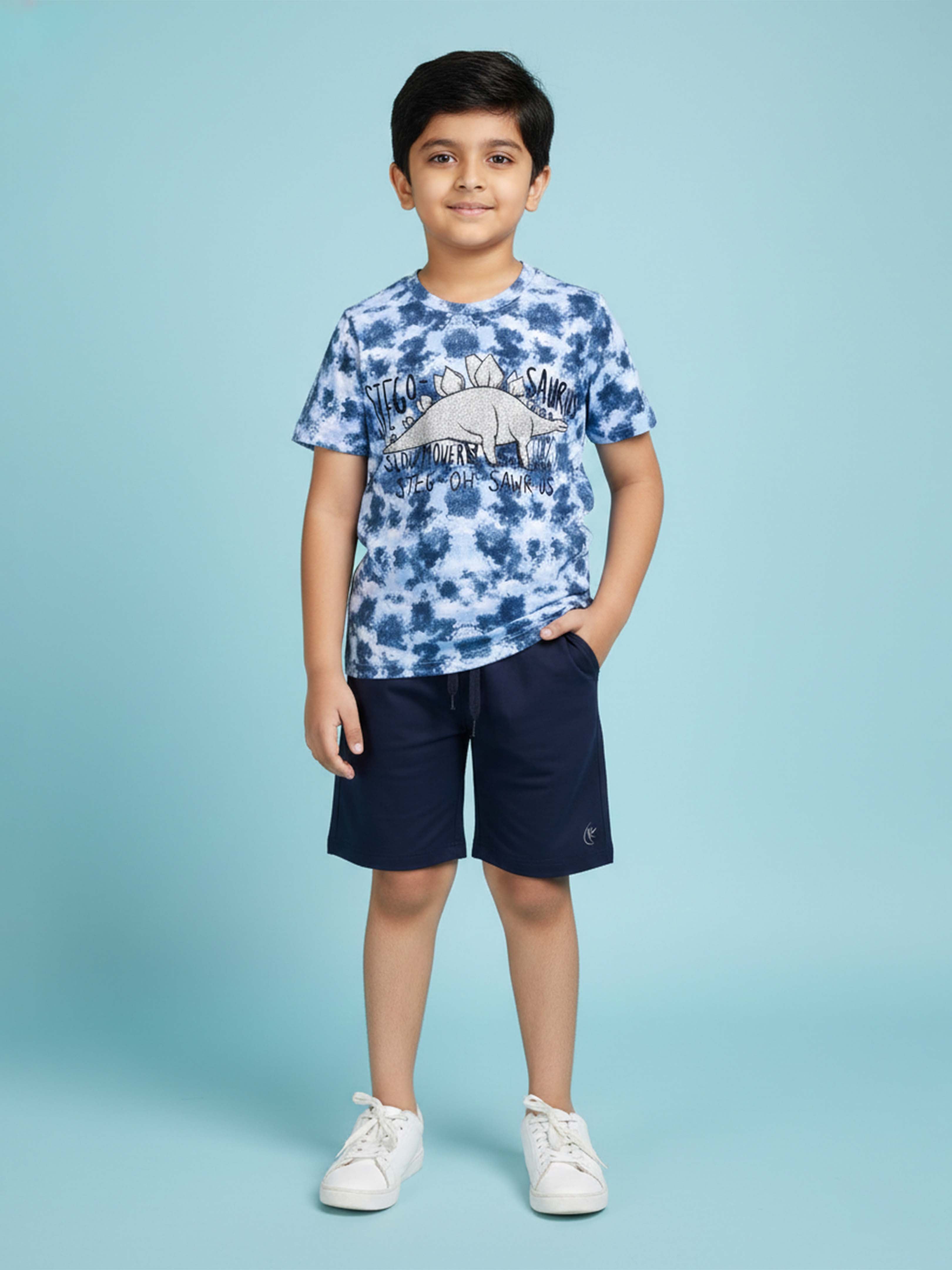 Kiddopanti Boys 100% Cotton Tie and Dye Printed T-Shirt With Chest Print & Knee length Short Set