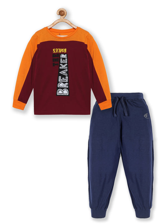 Boys Shoulder Panel Chest Print Tee & Solid Track Pant