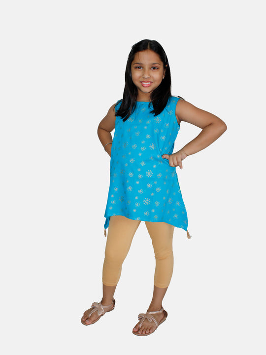 Girls Short Asymmetric kurta & Solid Capri Legging Set