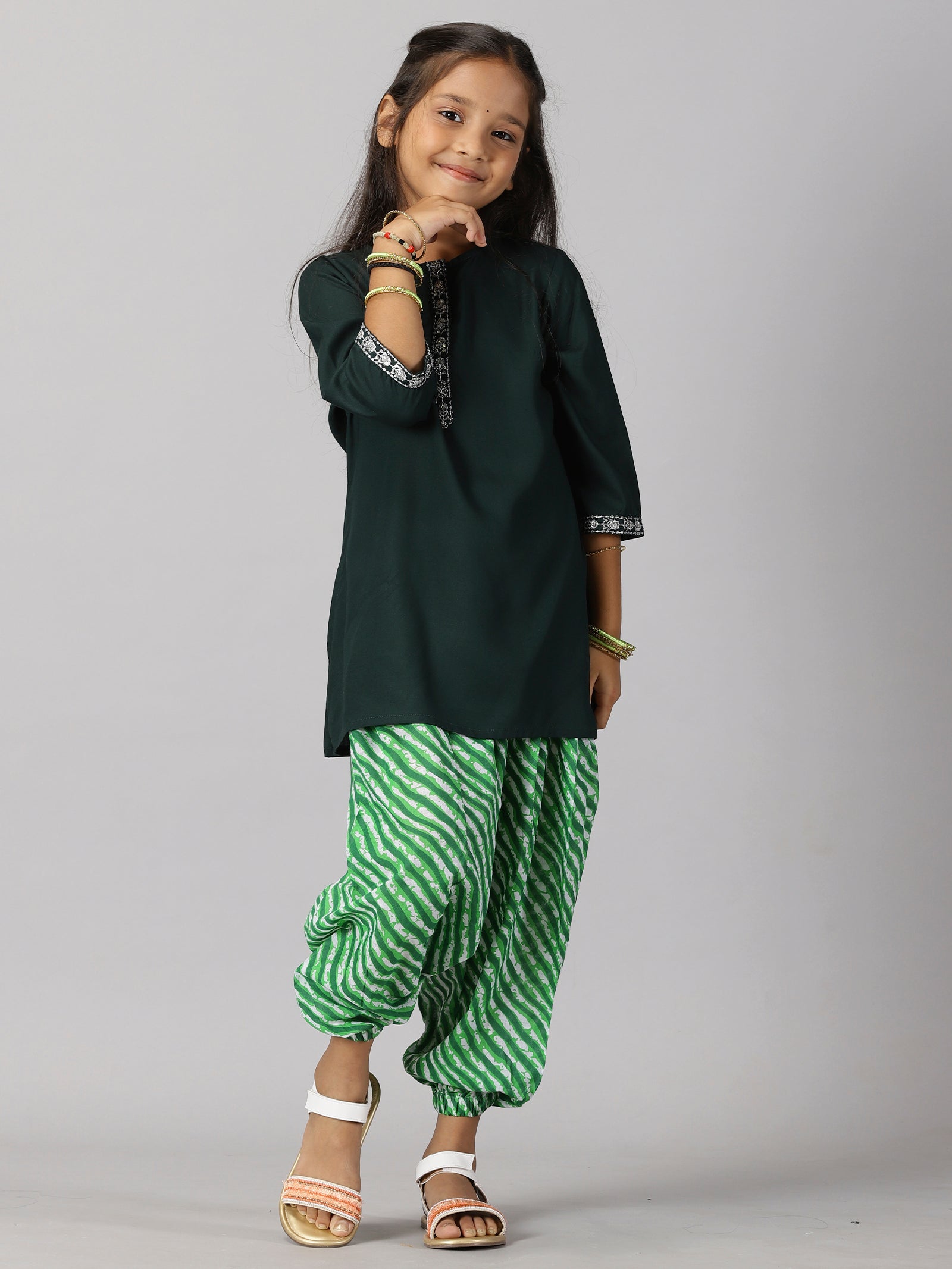 teentrums Regular Fit Girls Green Trousers - Buy teentrums Regular Fit Girls  Green Trousers Online at Best Prices in India | Flipkart.com