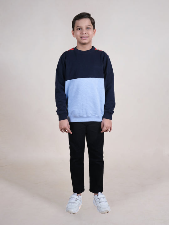 Boys Fleece Full Sleeves Colour Block Cut & Sew Sweatshirt With Jeans Set