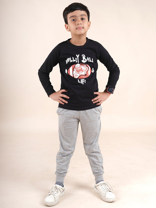 Boys Cotton Full Sleeves Printed Tee With Joggers Set