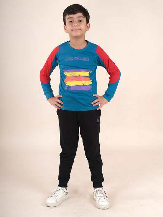 Boys Cotton Full Sleeves Printed Tee With Joggers Set