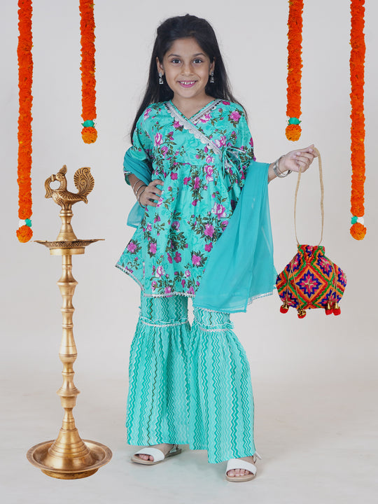 Girls Cotton Three-Fourth Sleeves Flower Printed Kurta Sharara Dupatta With Potli Set