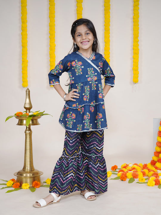 Girls 3/4th Sleeves Floral Printed Kurta With Geometric Printed Sharara