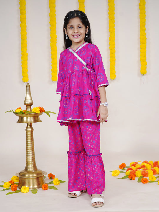 Girls 3/4th Sleeves Ethnic Motif Printed Kurta With Sharara