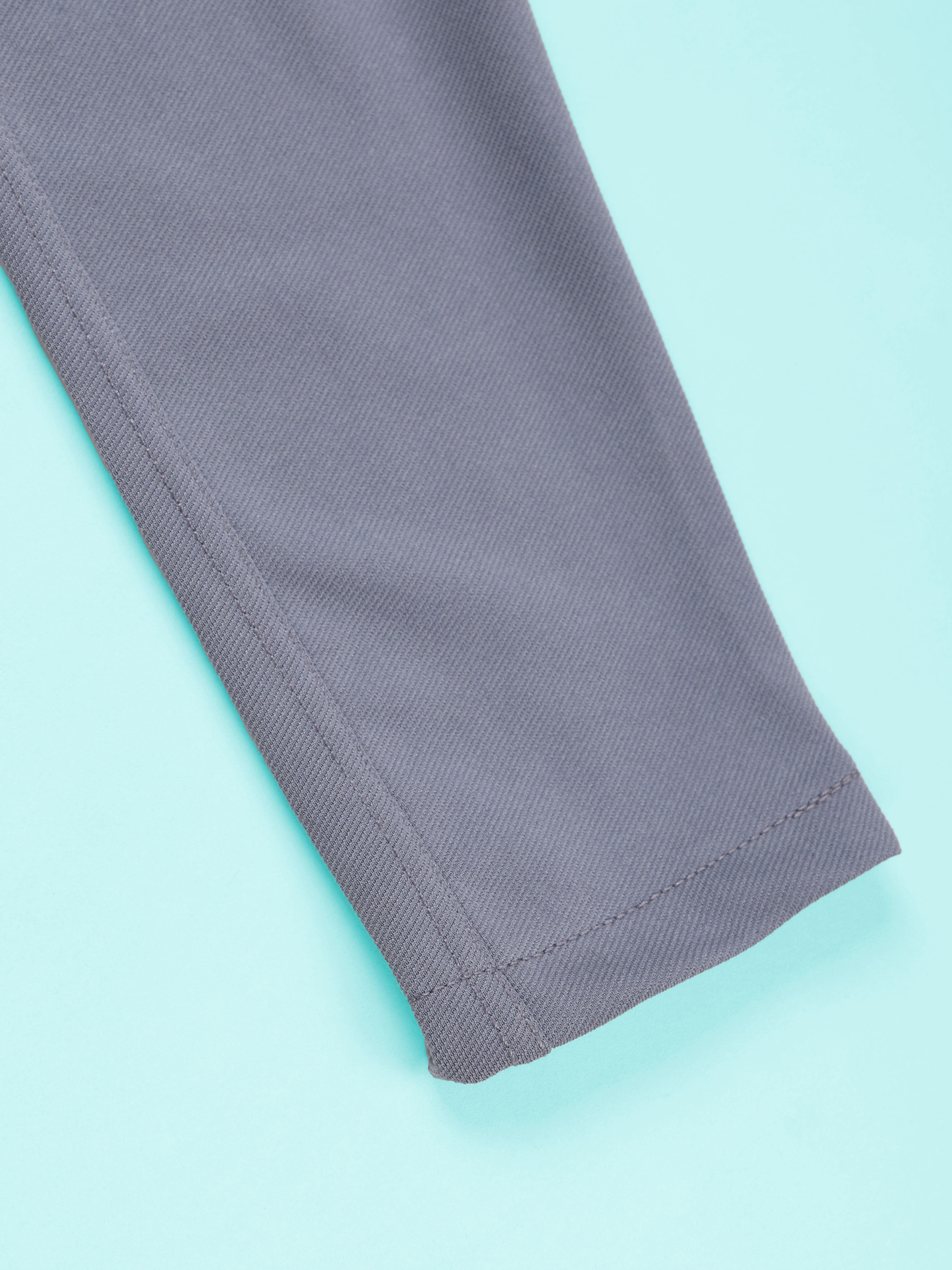 KiddoPanti Girls Solid Twill Jegging Pant With Pockets