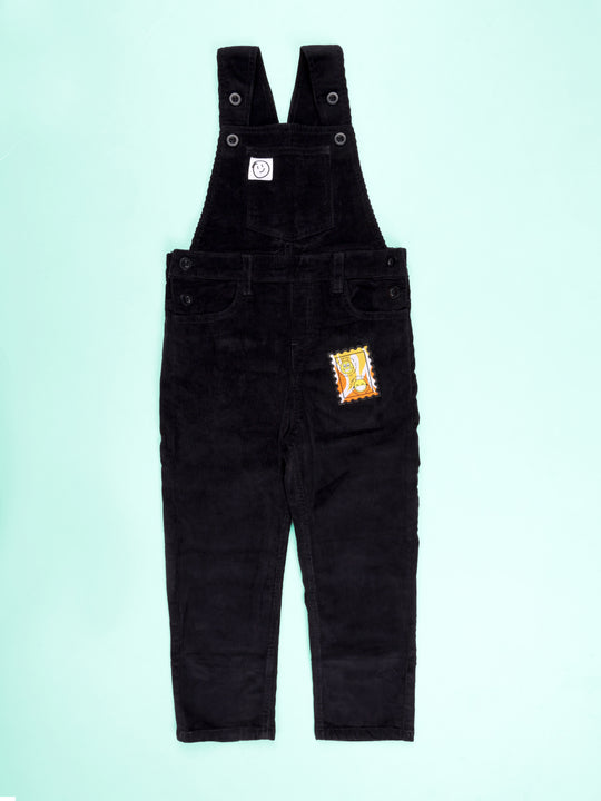 Kiddopanti Cotton Woven Sleeveless Solid Corduroy Dungarees Pant With Badge