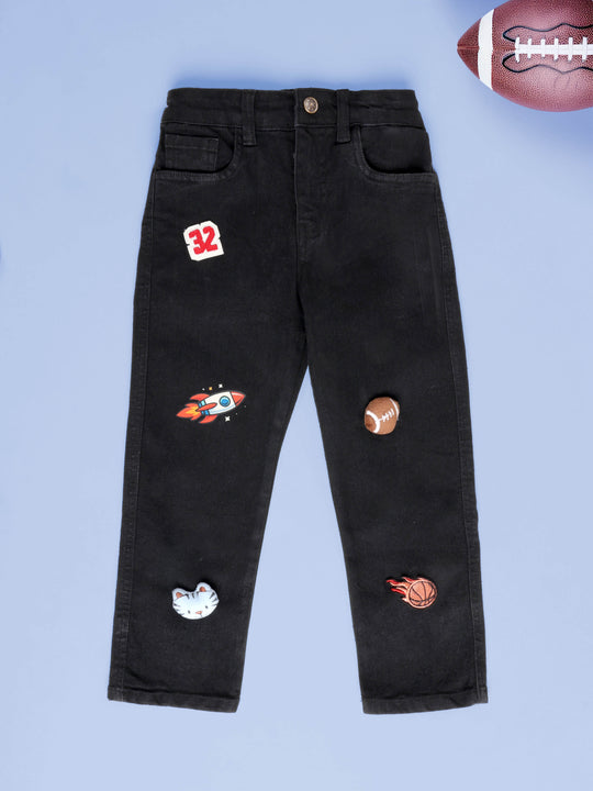 KiddoPanti Boys Regular Fit Denim Pant With Multi Badge