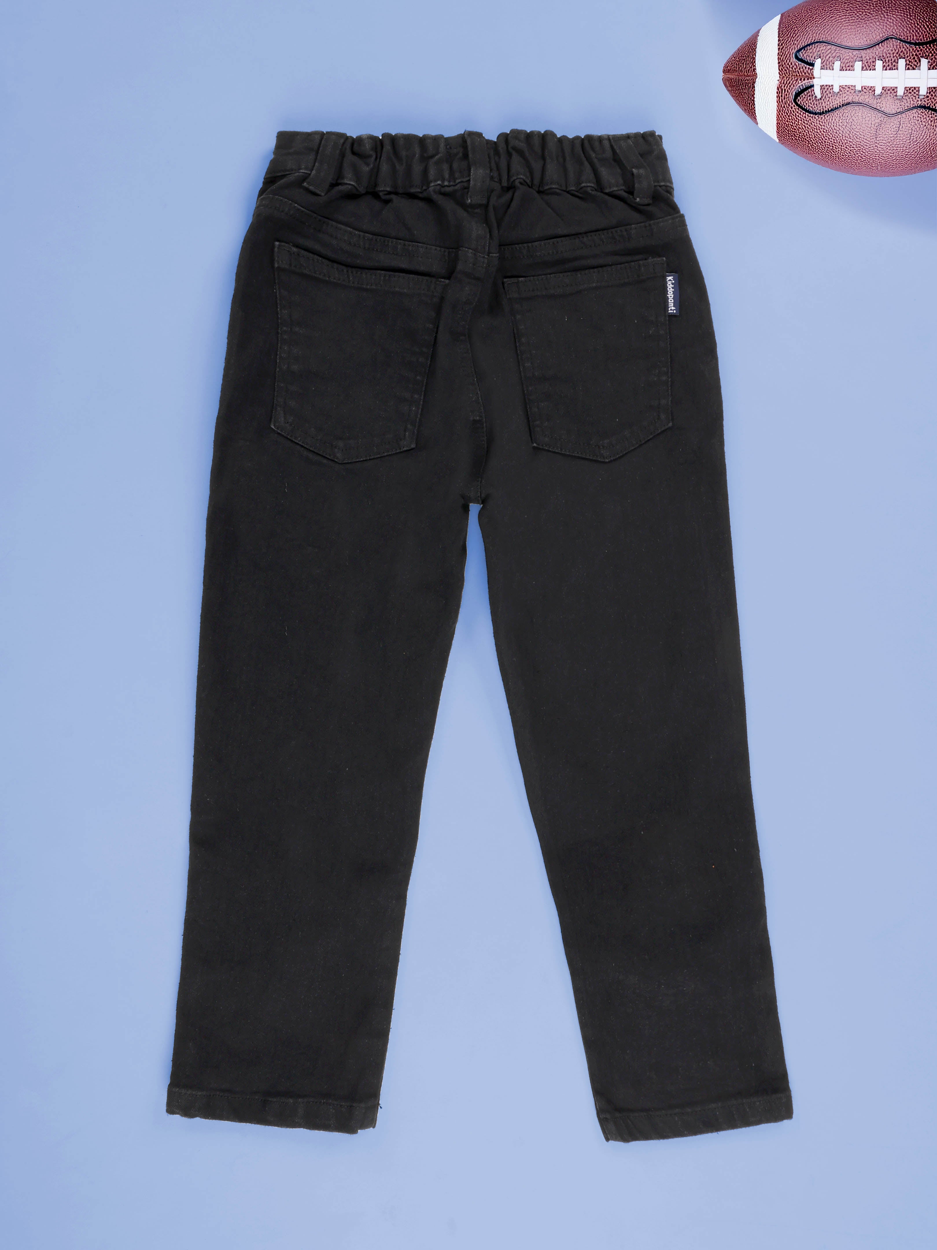 KiddoPanti Boys Regular Fit Denim Pant With Multi Badge