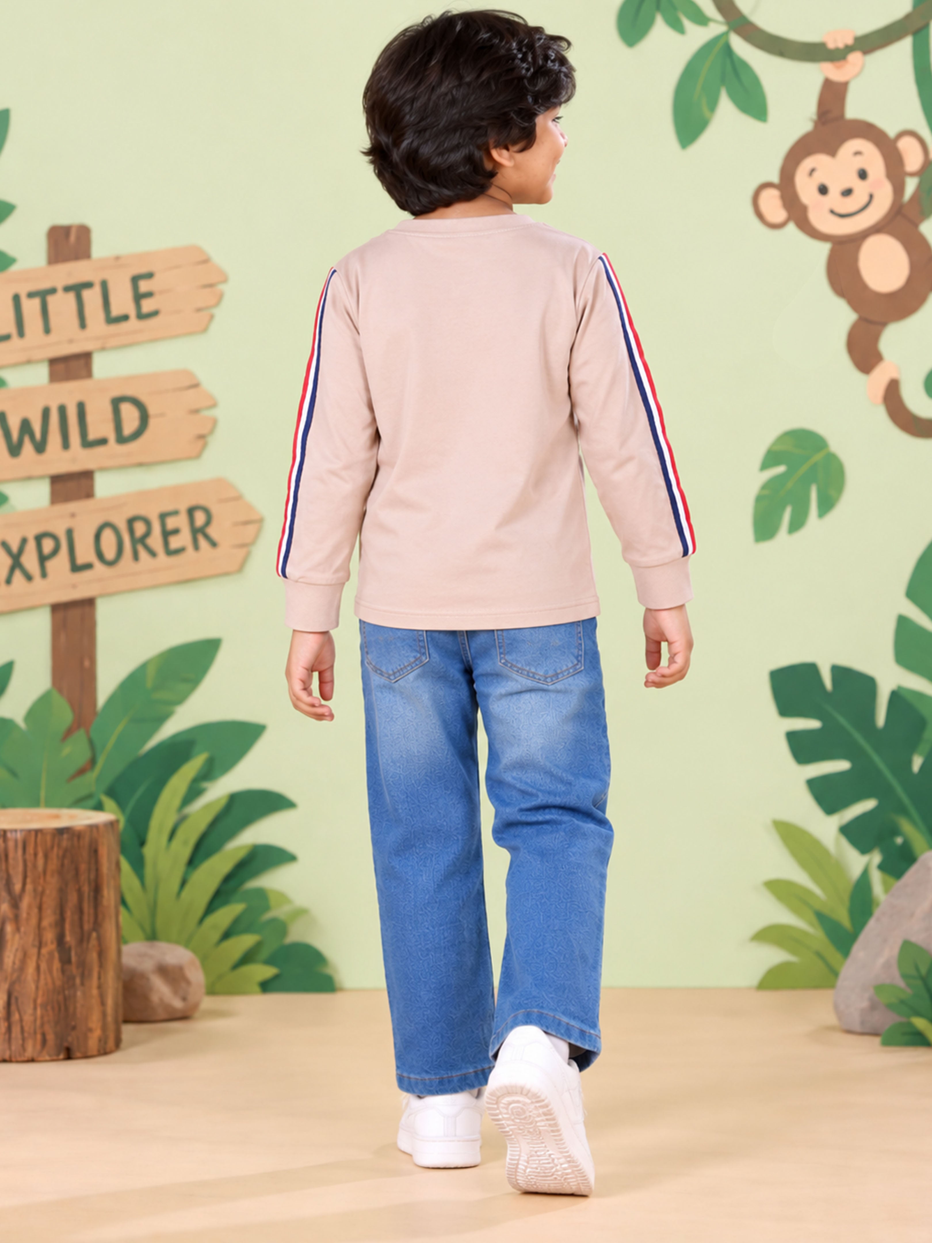 Boys Cotton Knit Full Sleeves Tiger Roar Printed Tee With Denim Woven Straight Fit Jeans Set
