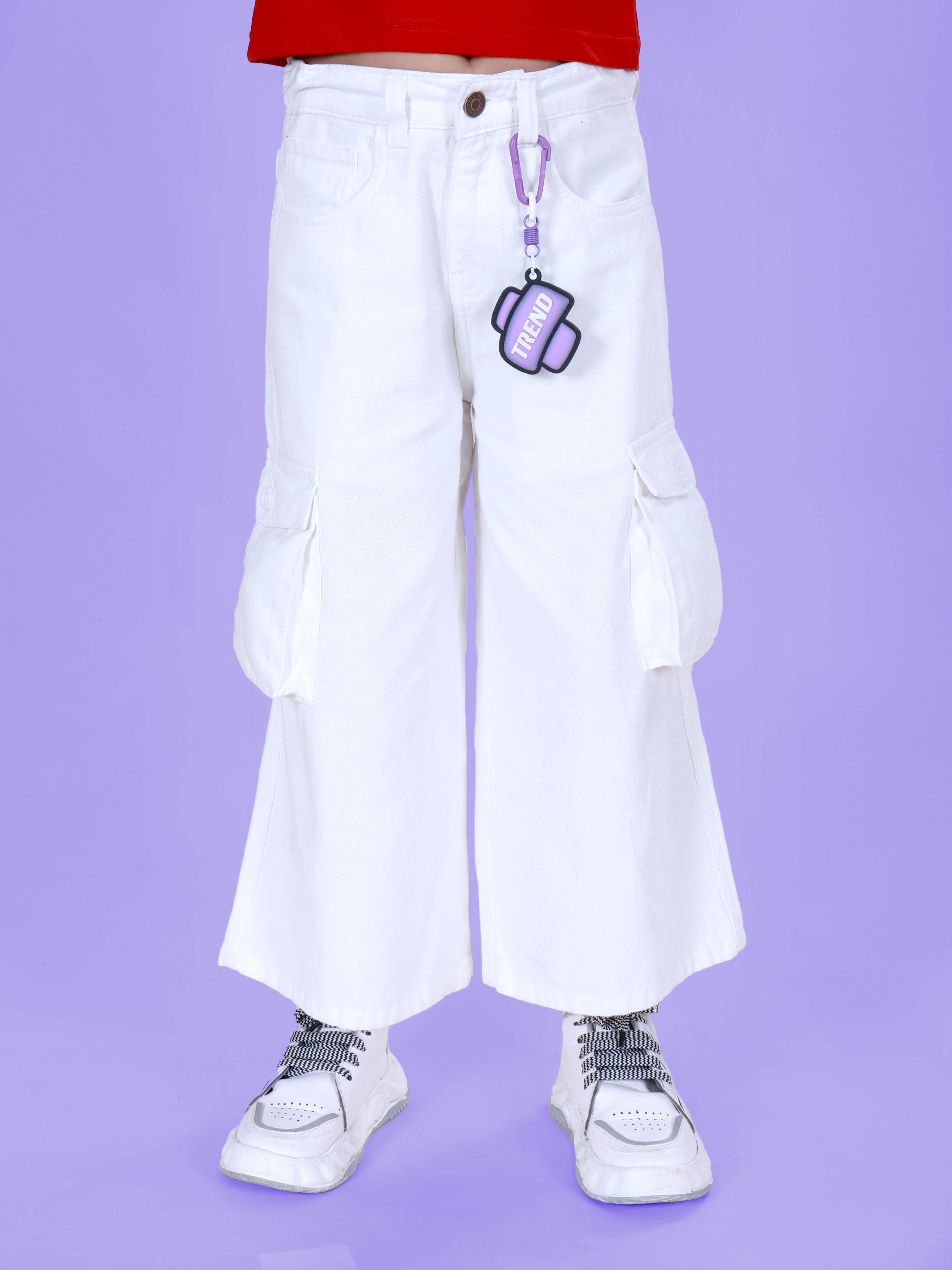 Girls Denim Woven Flared Solid Utility Cargo Pant With Trend Lavender Keychain