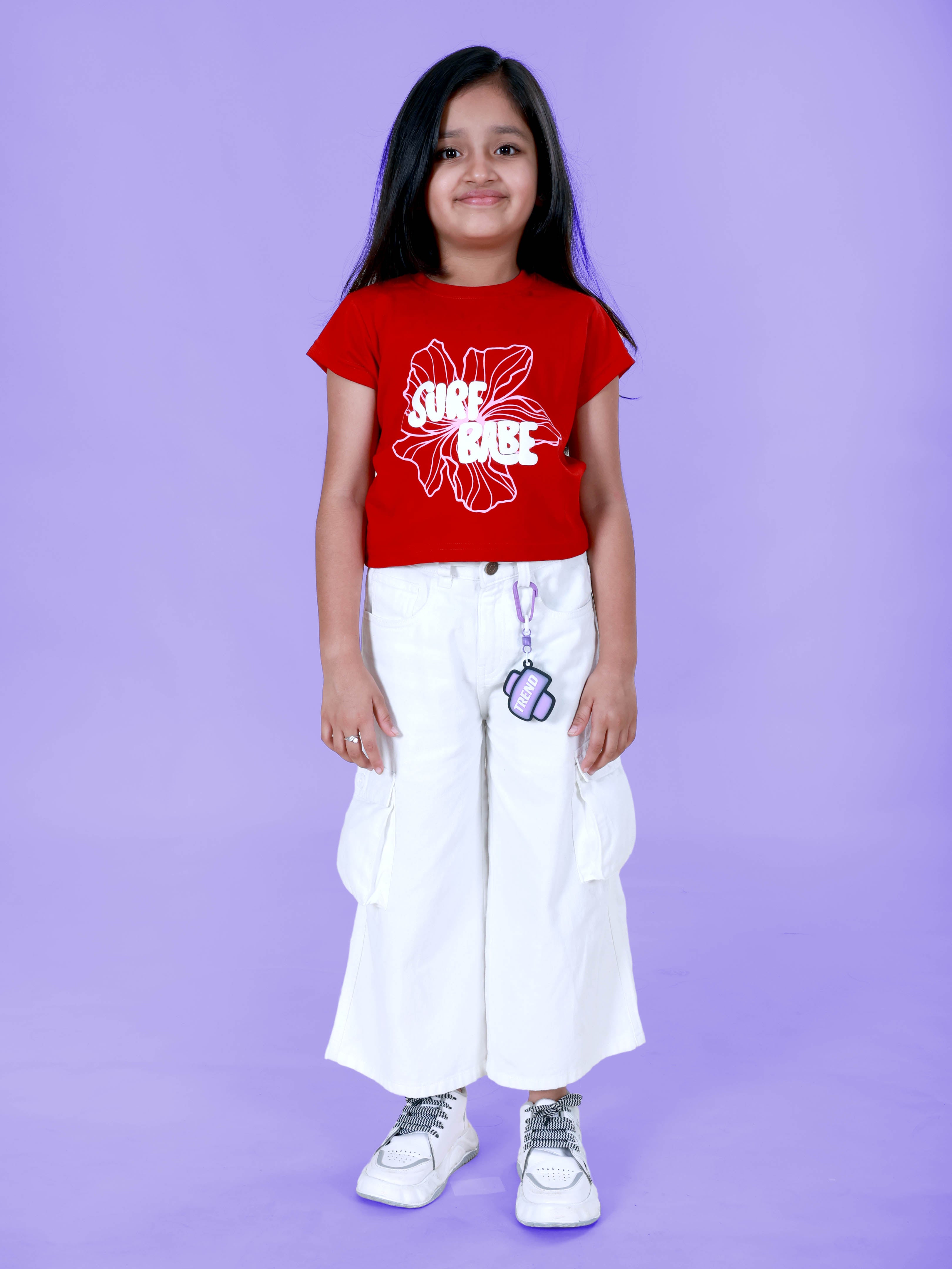 Girls Denim Woven Flared Solid Utility Cargo Pant With Trend Lavender Keychain