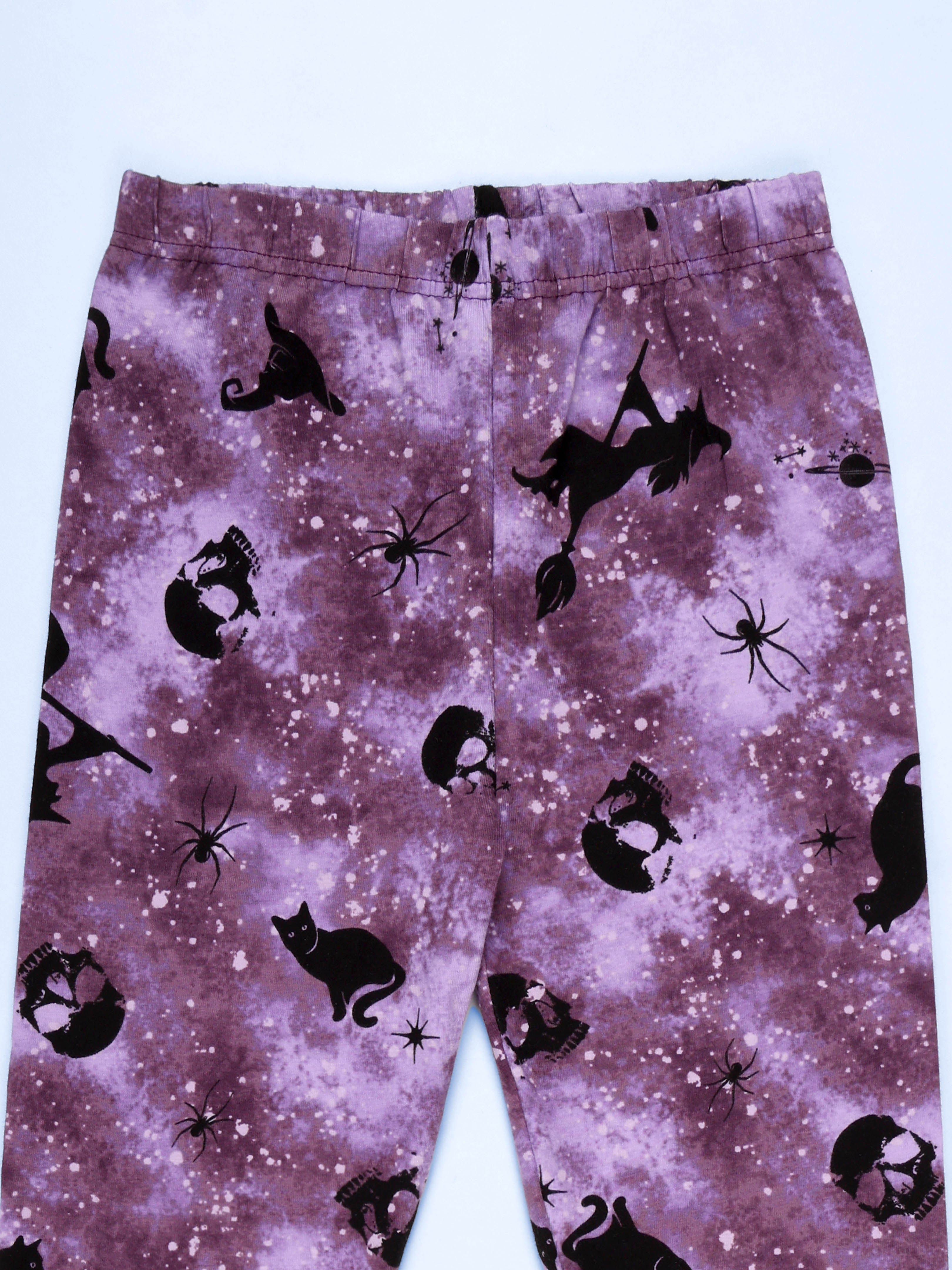 Kiddopanti Girls All Over Printed Legging