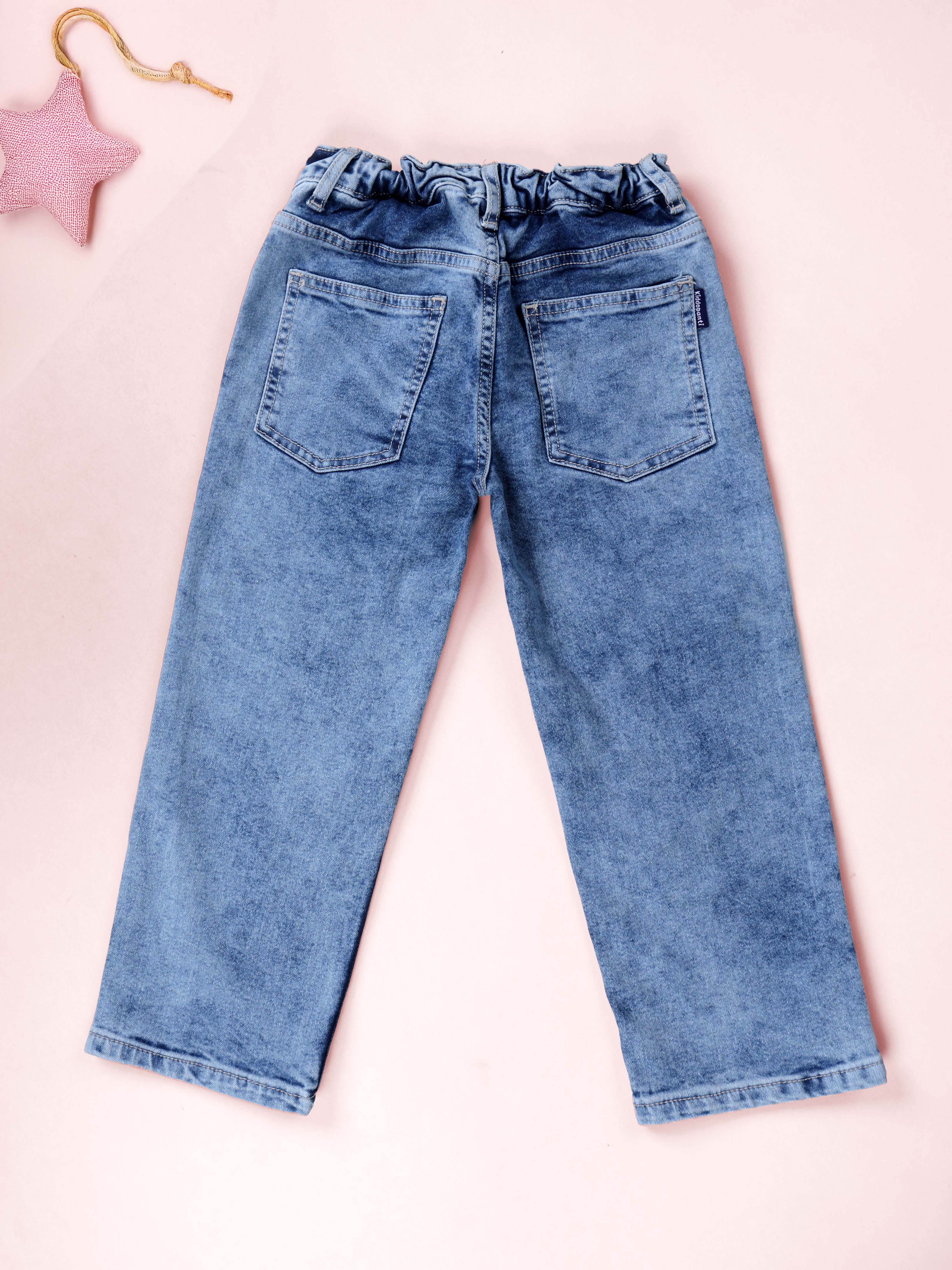 Kiddopanti Girls Fleece Printed Round Neck Multi Badge Sweatshirt  With Straight Fit Jeans Set