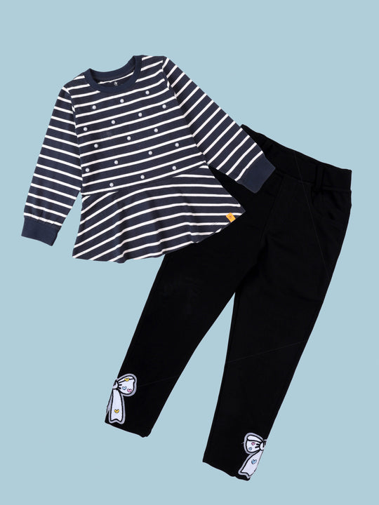 Kiddopanti Girls Cotton Stripe Full Sleeve Round Neck Top & Twill Jegging Pant With Bows Set