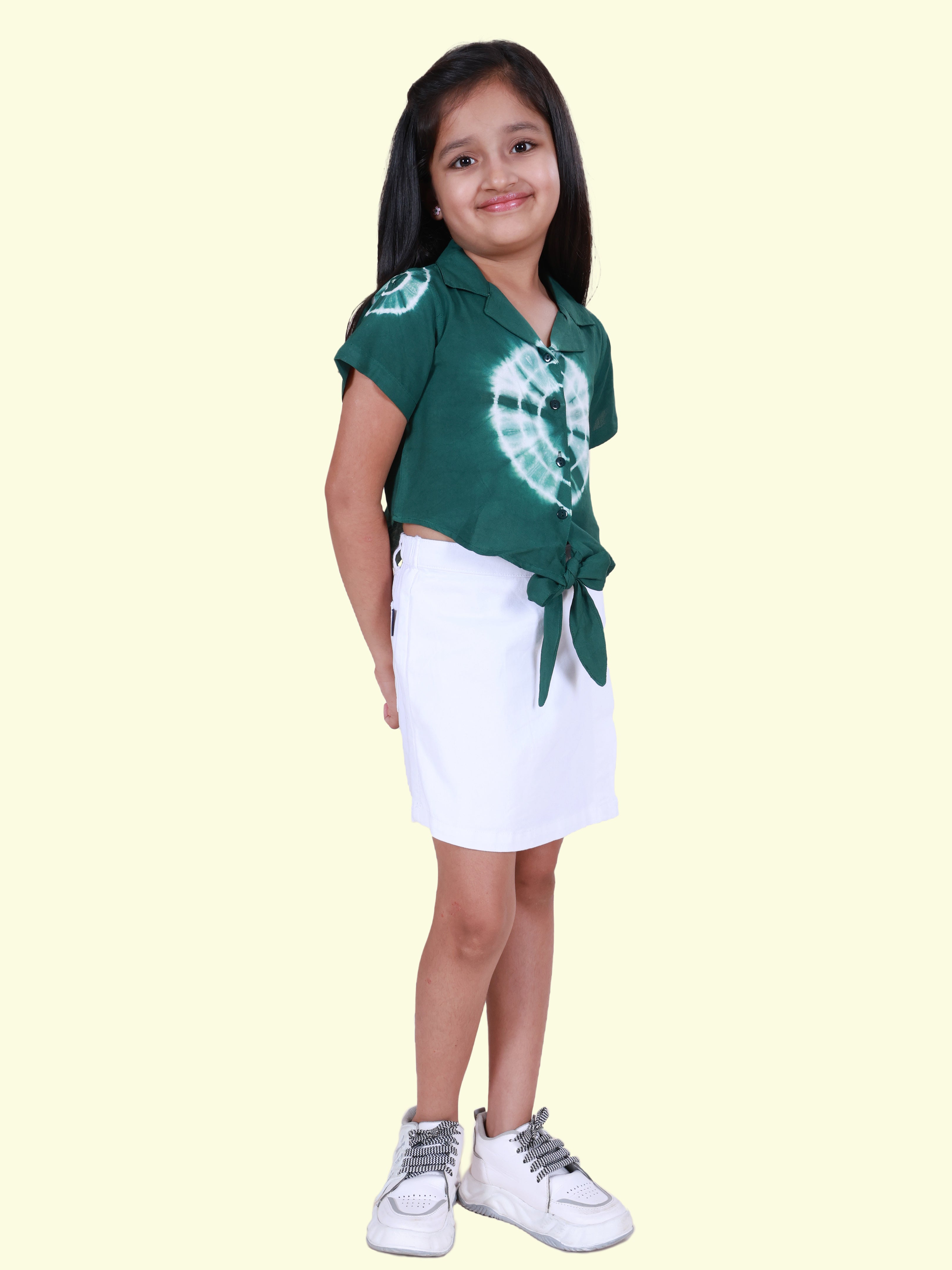 Girls Rayon Woven Half Sleeves Tie-Dye Printed Front Knot Shirt & Cotton Woven Solid Over Lap Skort Co-Ord Set