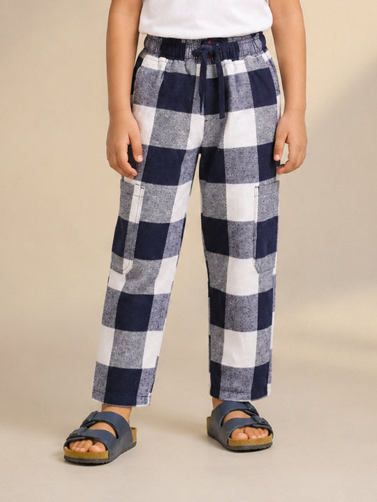 Kiddopanti Boys Cotton Woven Checks Printed Elasticated Waist Regular Fit Cargo Pants