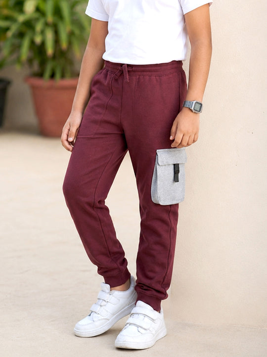 Kiddopanto Boys Cotton Fleece Single Contrast Cargo Pocket Track Pant