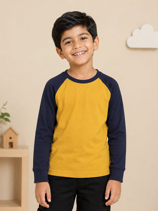 Kiddopanti Boys Cotton Raglan Full Sleeves Solid T-Shirt