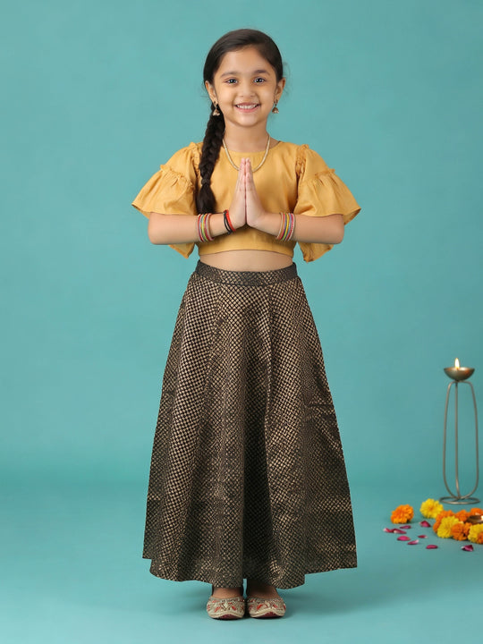 Kiddopanti Girls Rayon Woven Ethnic Half Sleeve Choli & Polyester Woven Jacquard Printed Lehenga set