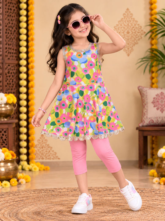 Kiddopanti Cotton Knit Sleeveless Floral Printed Peplum Kurta Top & Solid Capri Legging Co-ord Set