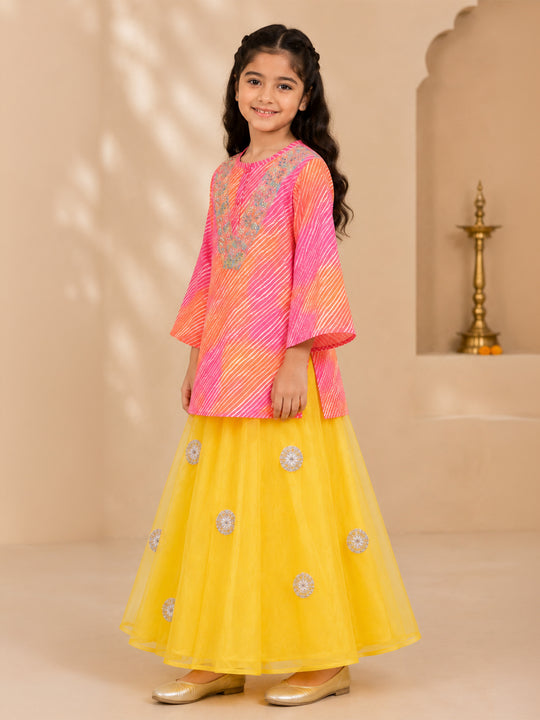 Kiddopanti Girls Georgette Leheriya Printed Kurta with Embroidered Yoke Lace & Flared Organza Skirt Set