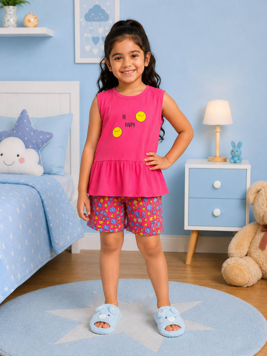 Kiddopanti Girls Cotton Knit Cap Sleeves Printed T-Shirt and All Over Printed Shorts Set