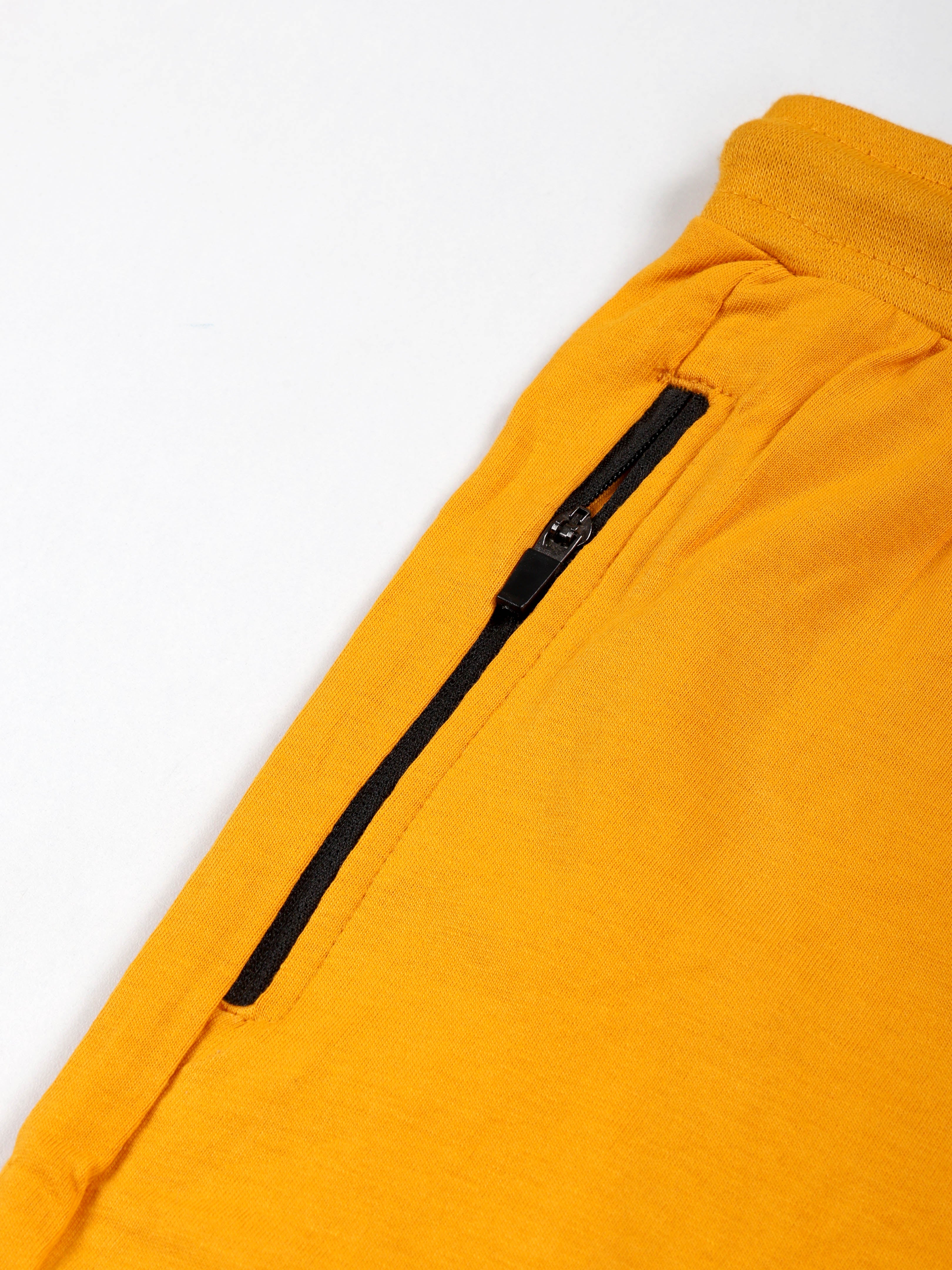 Boys Knit Shorts With Zipper Pocket