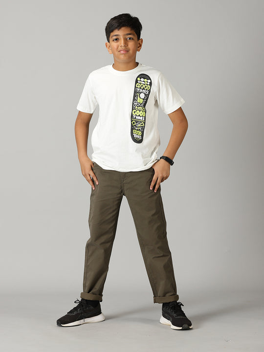 Boys Printed Round Neck Tee & Basic 5 Pkt Casual Pant Set