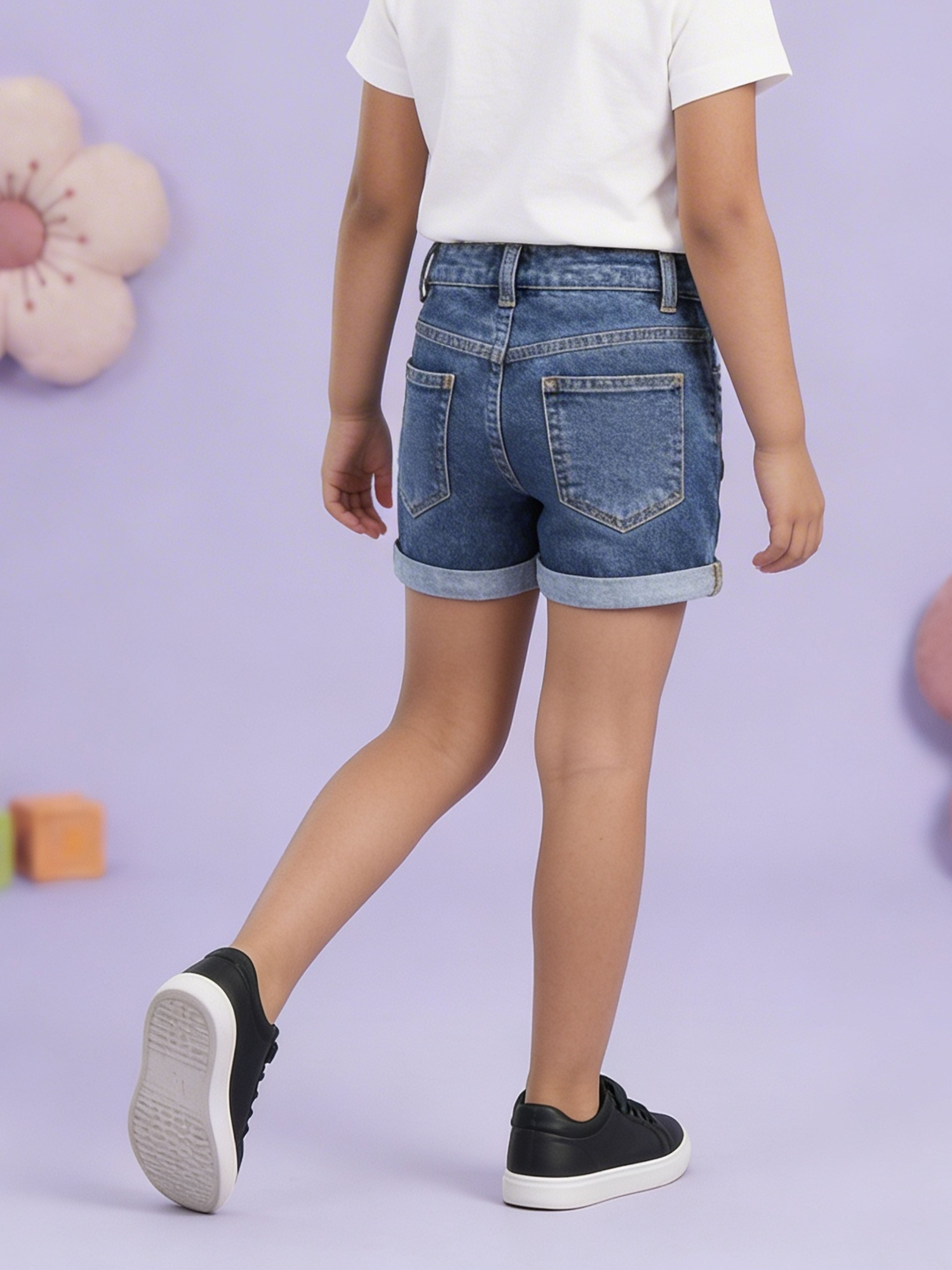 Girls Roll Up Denim Shorts With Cherry Blossom Flower Applique