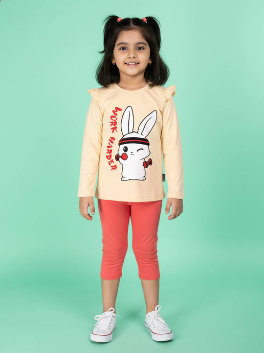 Kiddopanti Girls Cotton Printed Top & Solid Capri Legging Co Ord Set