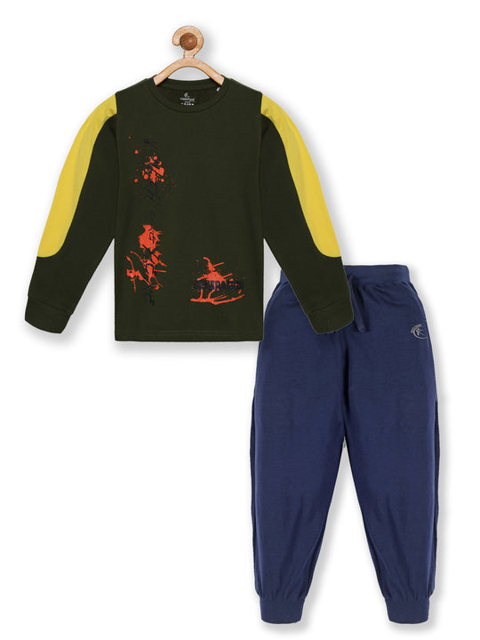 Boys Chest Print Patch Tee & Solid Track Pant